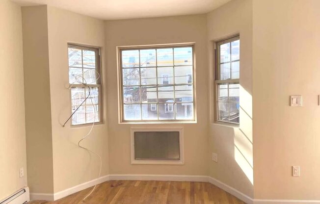 10 3 36 AVE