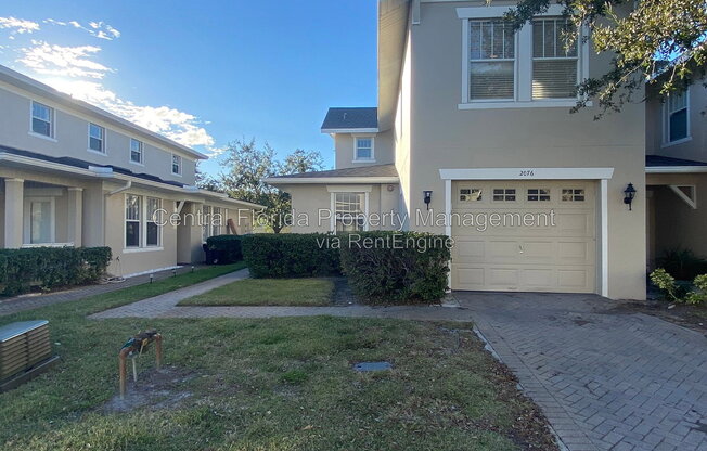 2076 CYPRESS BAY BLVD