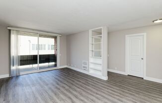 LakePark Apartments