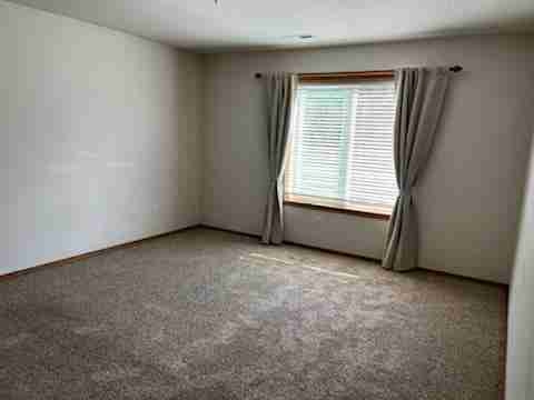 9304 NE 97 CIR