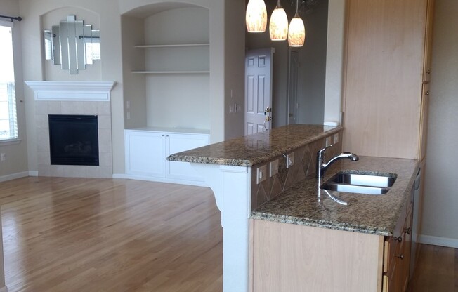 Rent Reduced through July 2026! 2 bed/3 bath