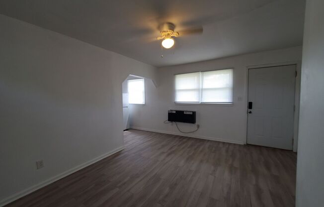 1 bed, 1 bath, $750