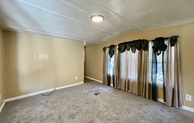 Updated 3 bedroom, 1.5 bath Home FOR RENT in Laurel Lakes, NJ $1450