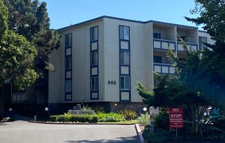 965 Shorepoint Ct. #315 - 30% Rental Fee