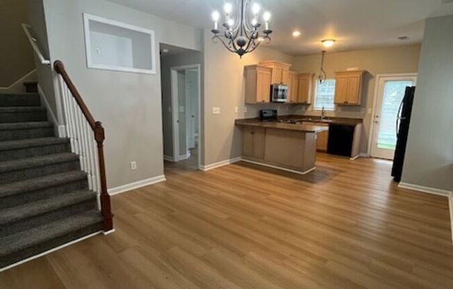 2640 LONGLEAF PL