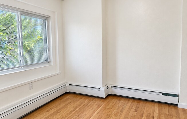 9 BOWDOIN