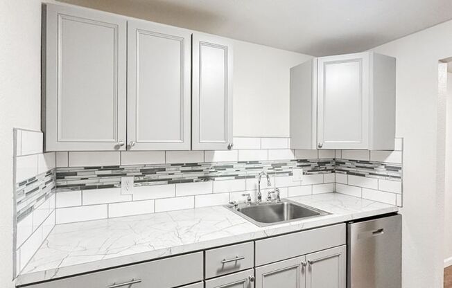 2 beds, 1 bath, 788 sqft, $1,250, Unit 1873C