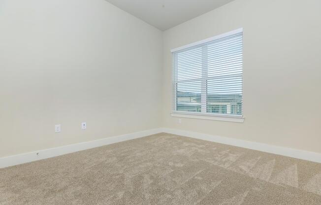 2 beds, 2 baths, 1,368 sqft, $2,567