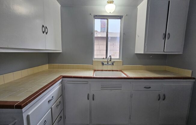 38th St. Duplex