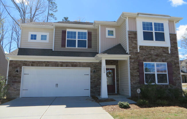 Great 5 bedroom 3.5 bath in the Lawson Community in Waxhaw!