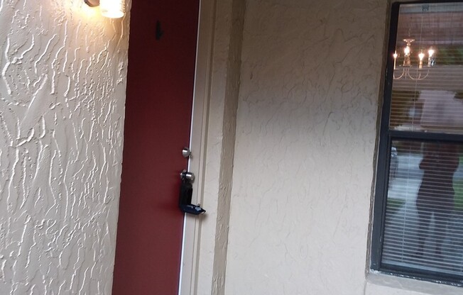 Two Bedroom Townhouse Near NAS Jax