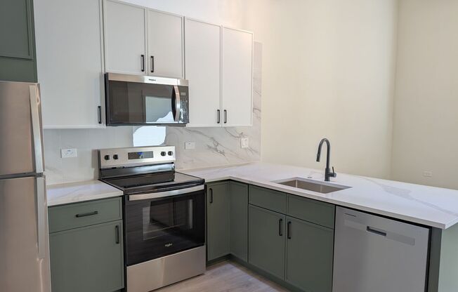 3 beds, 2 baths, 1,289 sqft, $4,199, Unit 205