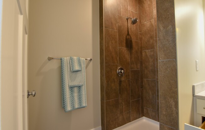 2 beds, 2 baths, 1,343 sqft, $2,095, Unit 13117 Osprey Lane Unit 102 B1498 5P