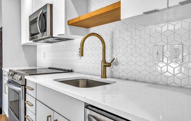 1 bed, 1 bath, 577 sqft, $1,495, Unit 310