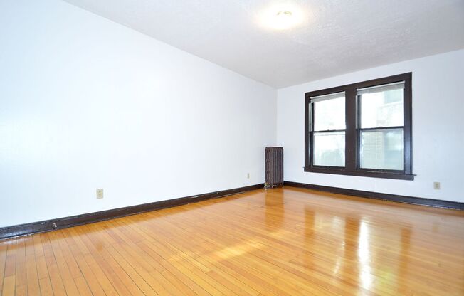 1 bed, 1 bath, 410 sqft, $905, Unit 15 - 06