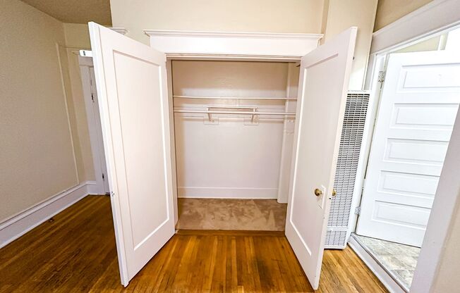 1 bed, 1 bath, 500 sqft, $1,550, Unit 403