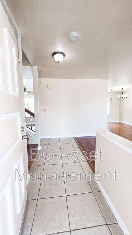 322 FALCON WAY