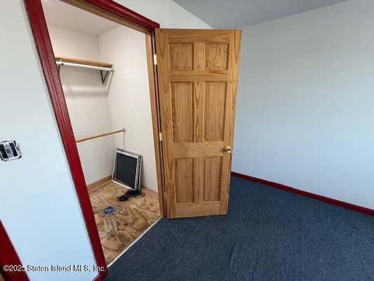 40 JEWETT AVE
