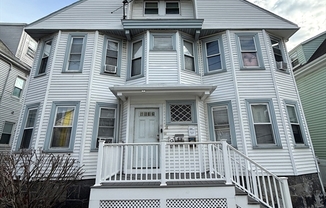 18 GREENWOOD ST