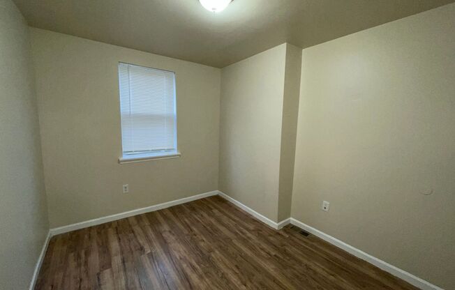 3 beds, 1 bath, $1,420