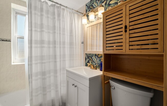 2 beds, 1 bath, 878 sqft, $3,500, Unit 47