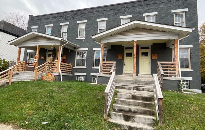 909-915 Wilson Ave