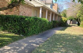 7947 HABERSHAM LN