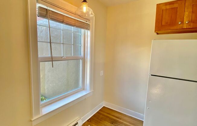 Studio, 1 bath, 462 sqft, $1,595, Unit H