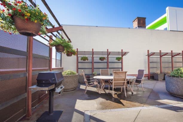 BBQ Grilling Station at Metropolitan Place Apartments, Renton