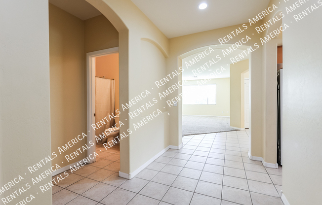4337 W POWELL DR