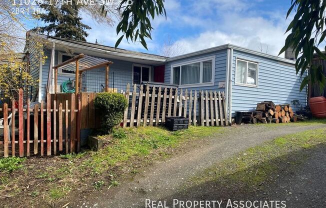 11028 17 AVE SW
