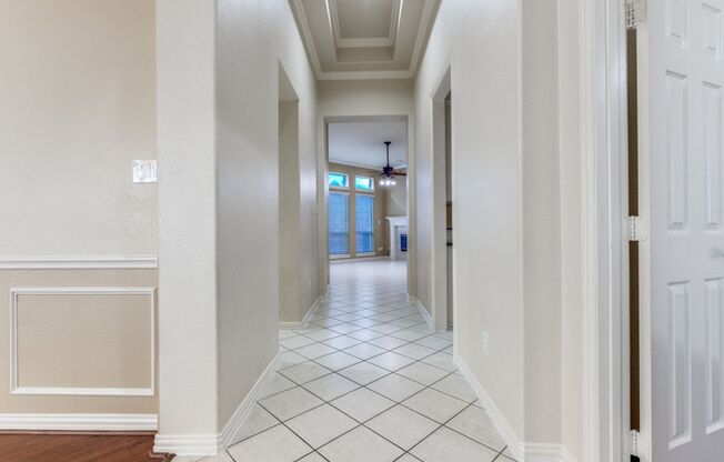 3 bed 2 bath Private oasis in Stewarts Creek Estates in Frisco!