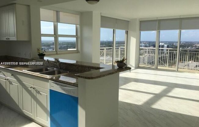 2 beds, 2 baths, $3,600, Unit # 2413
