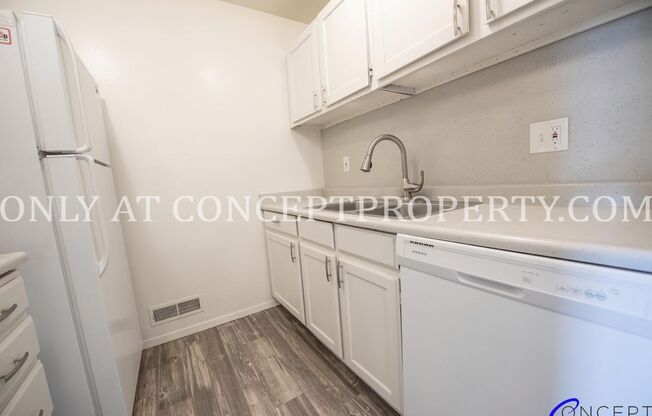 2 beds, 1 bath, 970 sqft, $1,399, Unit 43 PR