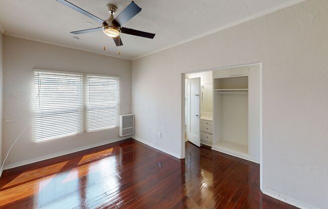 SYN - Warwick Apartments