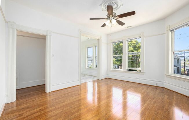 1813 Clinton Ave #B - 3 bedroom | 1 bath | Upper unit