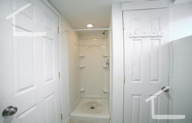 9 Vineland St Apt 3