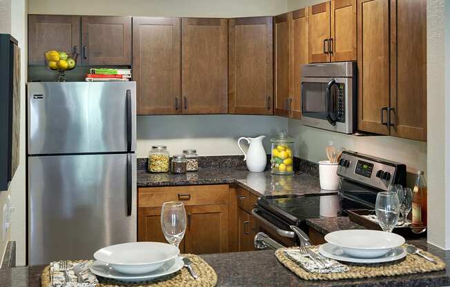 Regency Woods Apartments in Minnetonka, MN Kitchen Stainless Steel Appliances