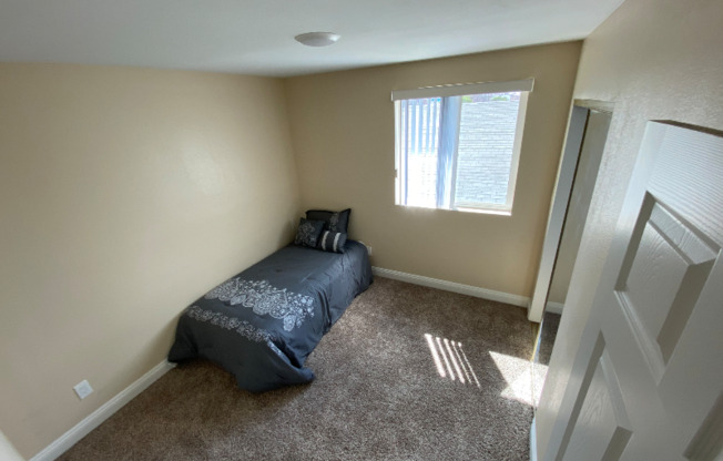 161 W 79 ST