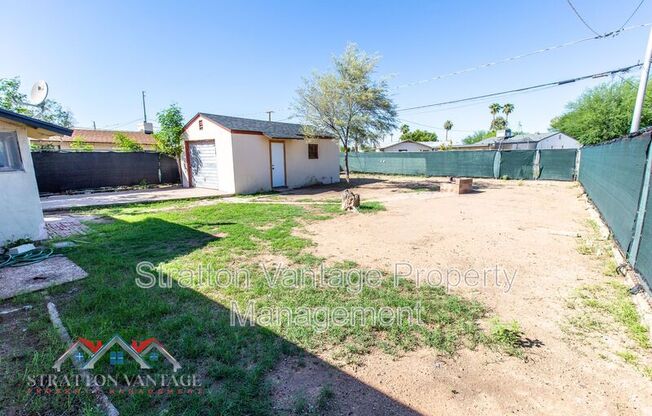 1324 W CLARENDON AVE