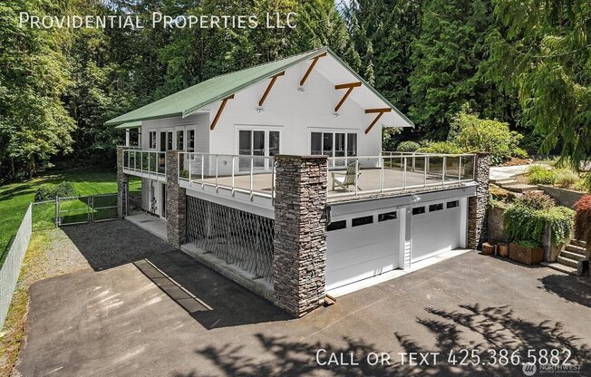 1722 264 AVE NE