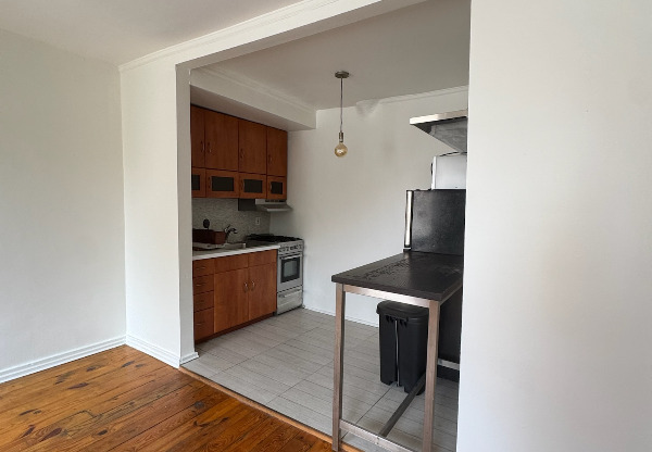 15 CRANBERRY ST 