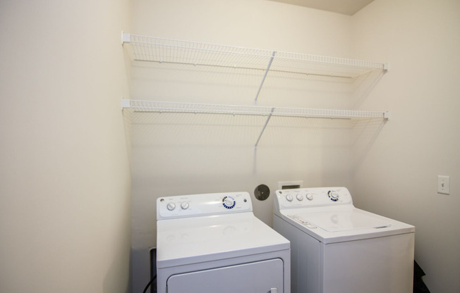 2 beds, 2 baths, 1,088 sqft, $1,599