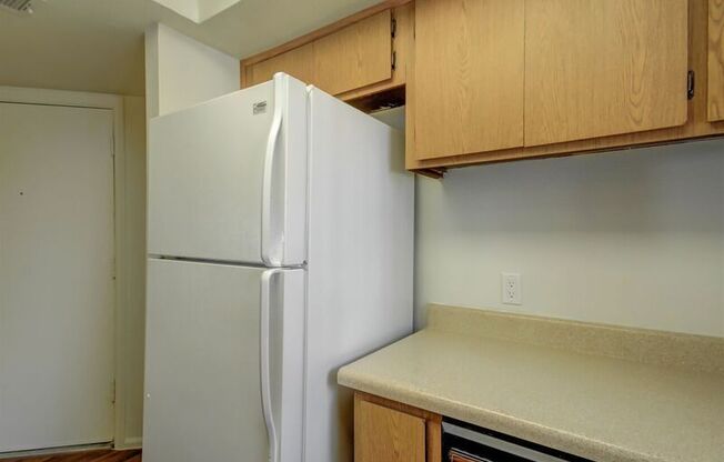 2 beds, 2 baths, 984 sqft, $1,500, Unit 115