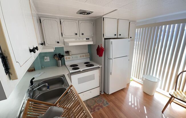 Beautiful fully furnished one bedroom, one bath manufactured home in a 55+ deed restricted gated community.