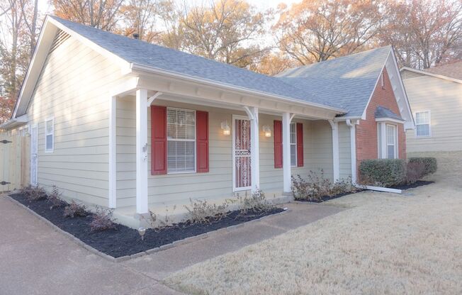 Renovated 3BR/2BA with fenced in yard!