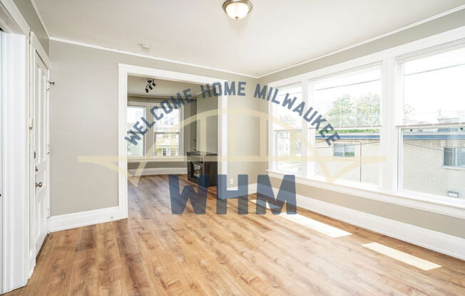 1545 E IRVING PL