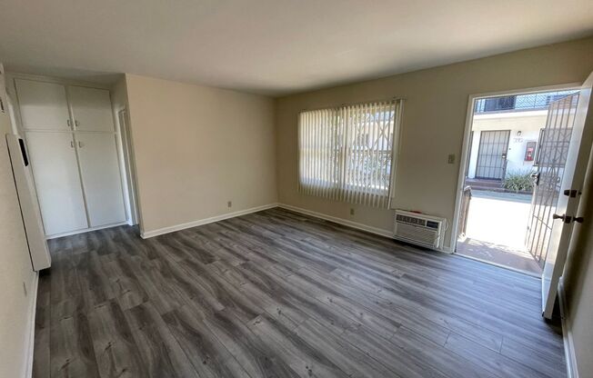 1 bed, 1 bath, 624 sqft, $1,999, Unit 406-21