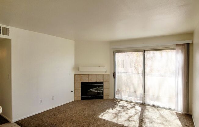 3058 Casey Dr #202  - 2 bedrooms , 2 bathrooms, 987 SQFT