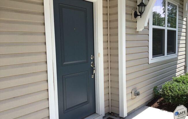 Marvelous 2 Bedroom 2 Bathroom In Private Chesapeake Community